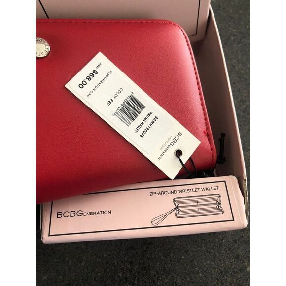 BCBG wristlet wallets for women - Picture 6 of 7